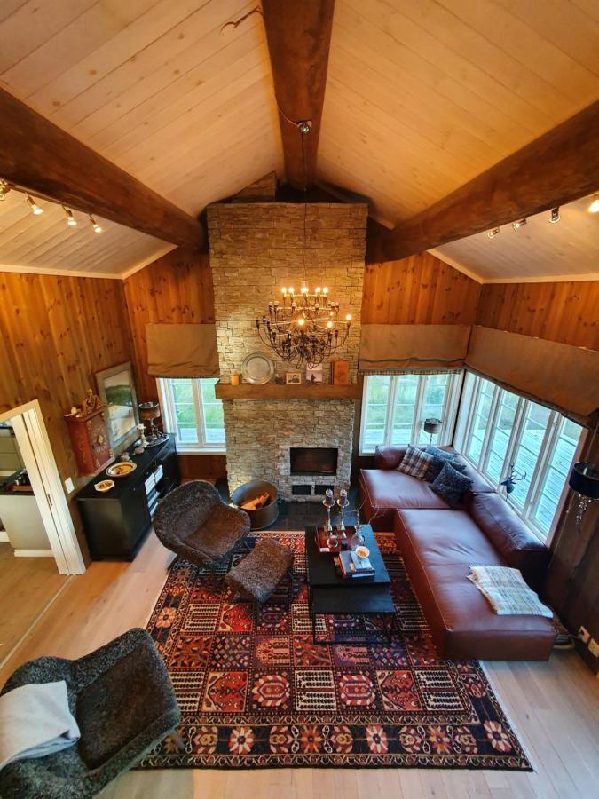 Luxurious, Well-equipped And Modern By The Cross-country Trails